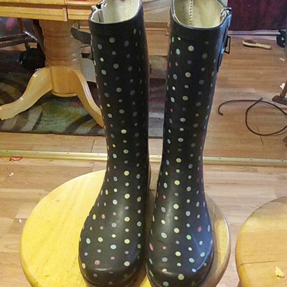 Rain boots