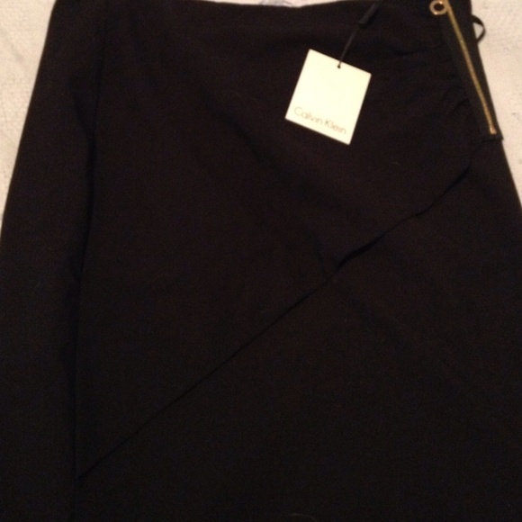 NWT Calvin Klein Black Knee Length Skirt -size 10