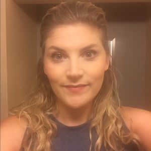 Meet your Posher, Jillian