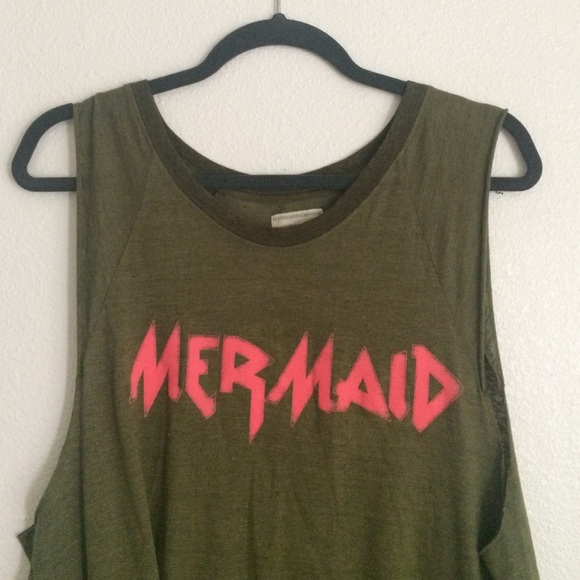 Billabong "Mermaid" tank