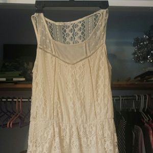 Short lace dress