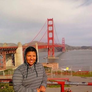 Meet your Posher, Alex