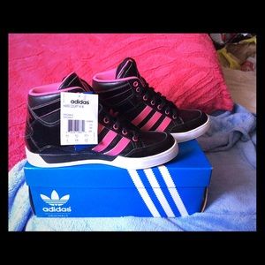 ADIDAS sneakers 💫 HARD COURT HI 💫 New PINK BLACK