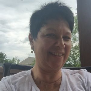 Meet your Posher, Debra