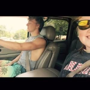 Meet your Posher, Mackenzie