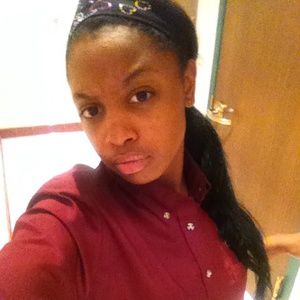 Meet your Posher, Robyn