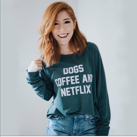 💕@shopthriver💕Shop her beautiful closet😍 - Picture 2 of 5