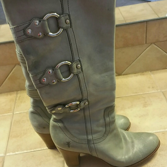 Sold! Frye Fiona 3 buckle boot grey - Picture 2 of 4