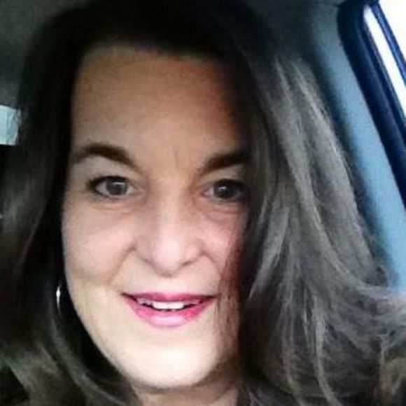 Meet your Posher, Adriane - Picture 1 of 1