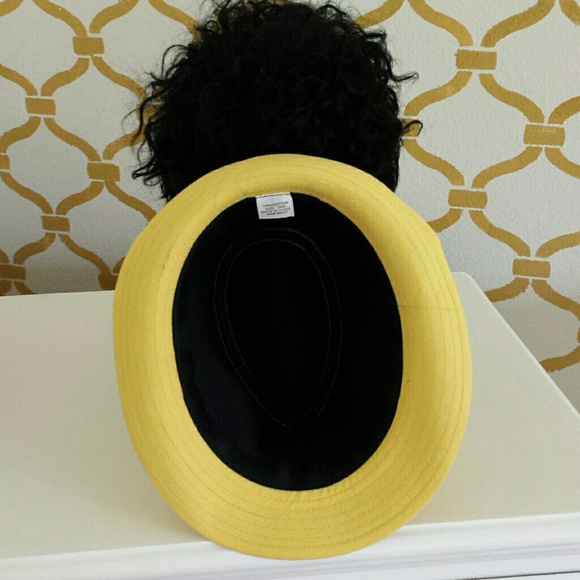 Hat - Picture 3 of 4
