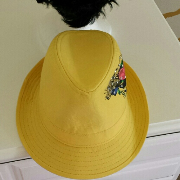 Hat - Picture 4 of 4