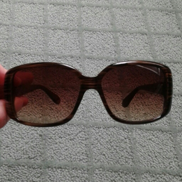 Sunglasses - Picture 4 of 4
