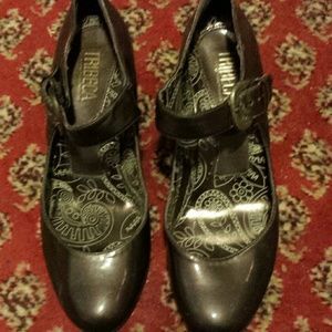 Cute Bronzey Tribecca shoes