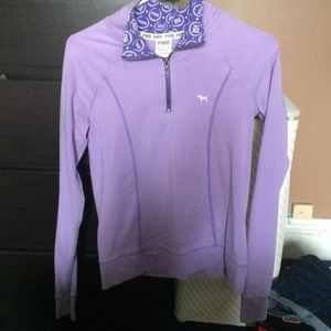 Work out half zip