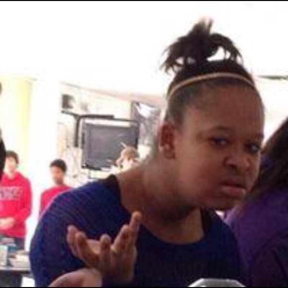 Meet your Posher, Brissa - Picture 1 of 1