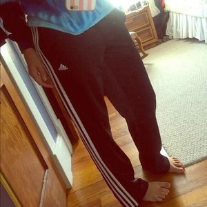 Adidas sweatpants