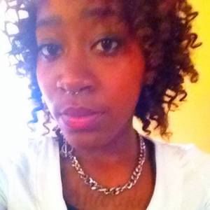 Meet your Posher, Crystal