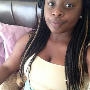 Meet your Posher, Kyla