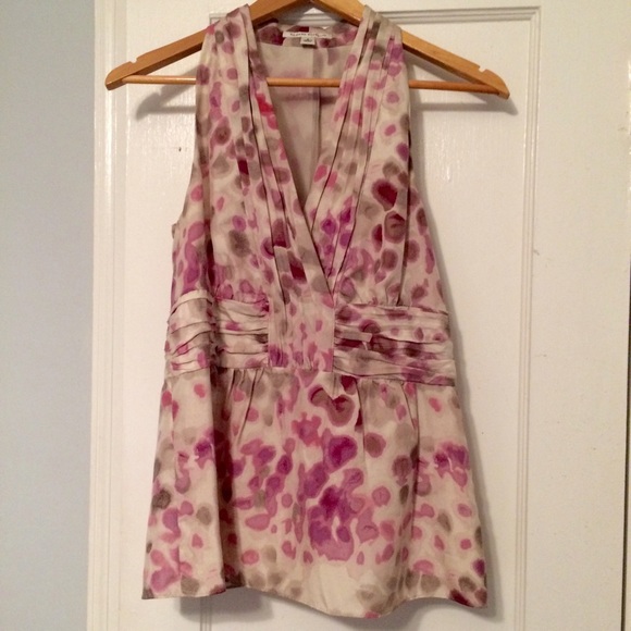 Banana Republic 100% silk sleeveless top