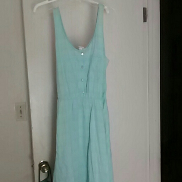 High-low sleeveless dress