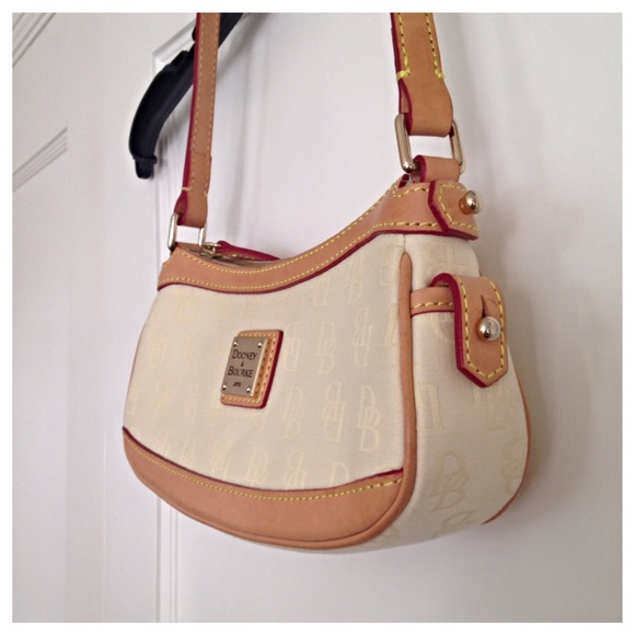 Dooney & Bourke handbag