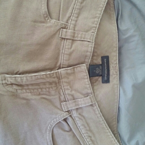Banana republic khaki corduroy pants - Picture 3 of 4
