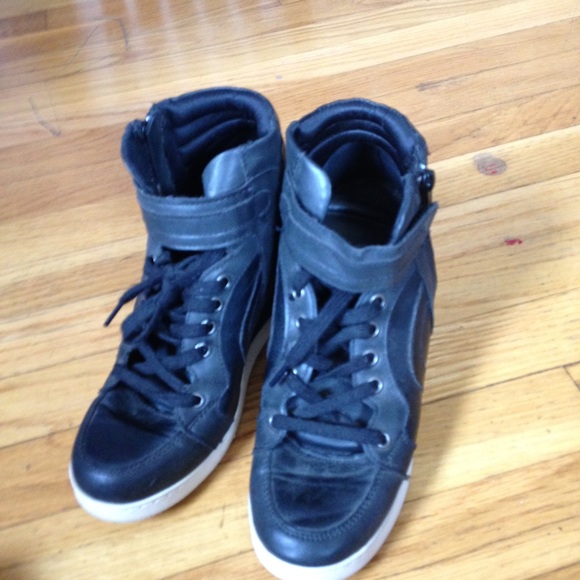 Secret wedges