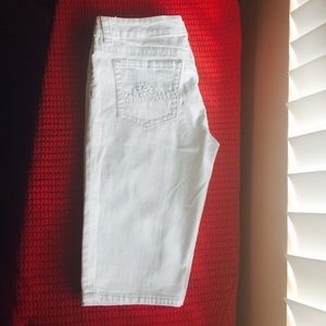 Seven Jean white denim capri
