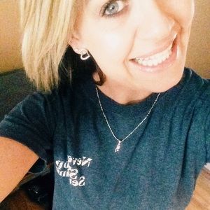 Meet your Posher, Lena