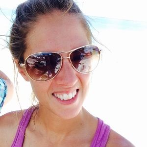 Meet your Posher, Melanie