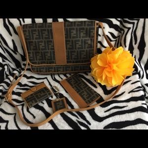 Authentic Vintage Fendi Shoulder Handbag w/Access.