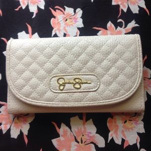 Jessica Simpson wallet