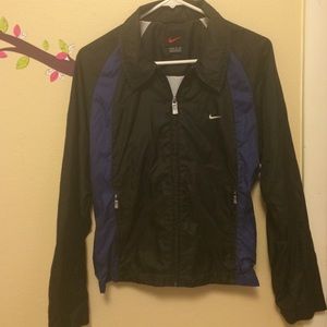 Nike windbreaker .