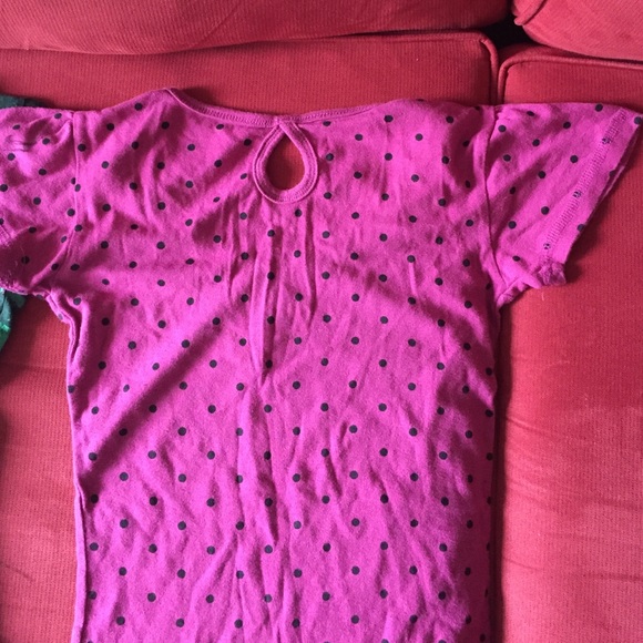 Short sleeved tee bundle! - Picture 2 of 2