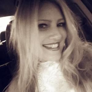 Meet your Posher, Suzanne