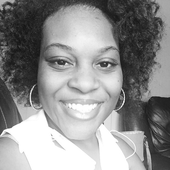 Meet your Posher, Candice