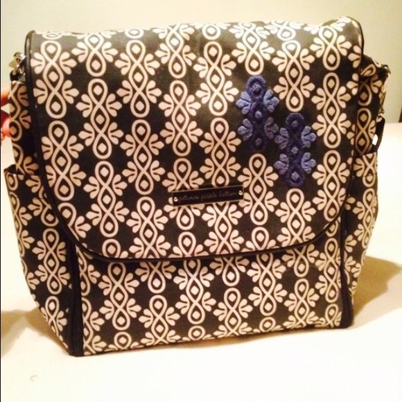 petunia pickle bottom diaper bag