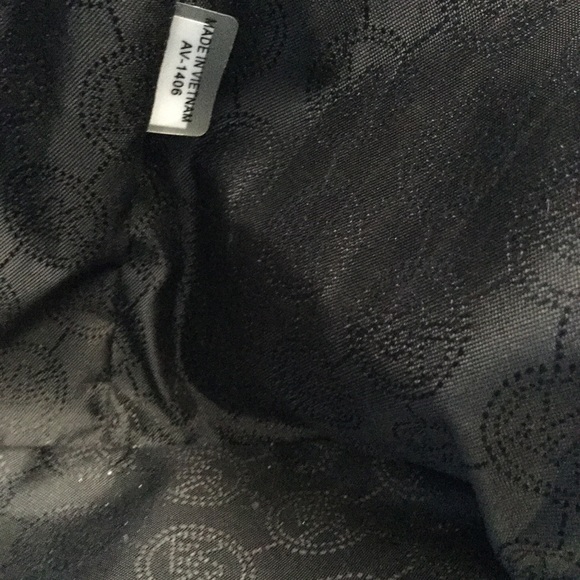 ❤️ SOLD ❤️Michael Kors Micro Stud Large Tote - Picture 4 of 4