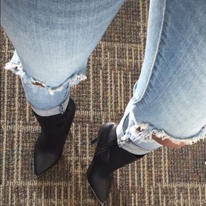 FALL MUST HAVE Never worn edgey boots