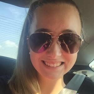 Meet your Posher, Mia