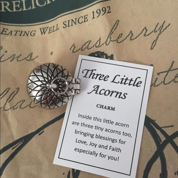 Ganz Jewelry - Acorn charm