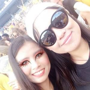 Meet your Posher, Mingmin