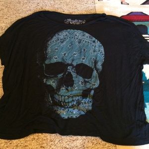 Skull shirt one size fits all NWOT urban outfit