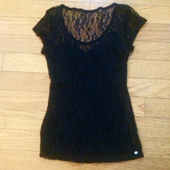 Guess Lace top