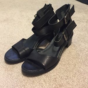 Deena and Ozzy sandals
