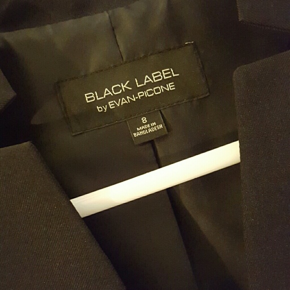 Black Blazer - Picture 2 of 4