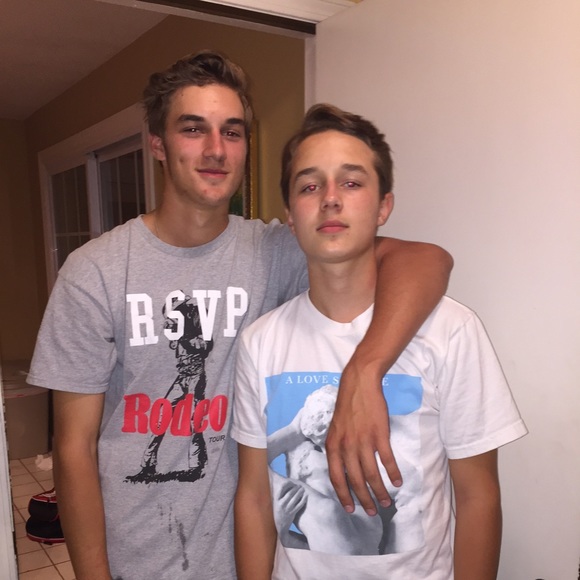 Meet your Posher, James - Picture 1 of 1