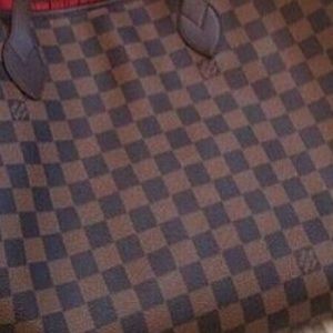 Meet your Posher, Perla