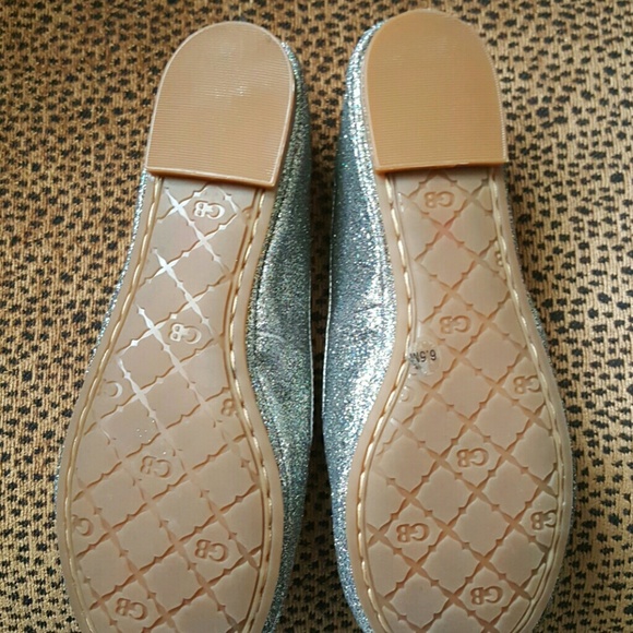 Flats - Picture 3 of 4