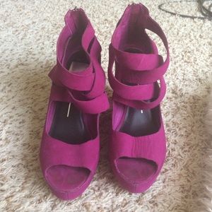 Dolce Vita Jade wedges